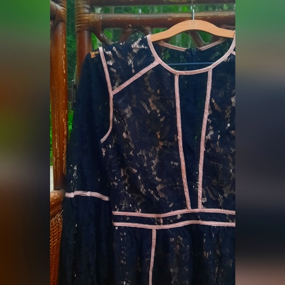 🍀3/15 DO + BE Black Lace Blouse - Picture 3 of 9